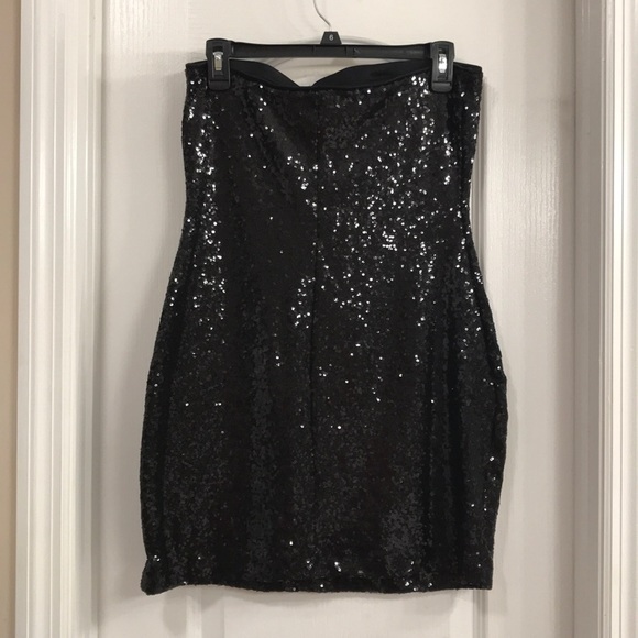 🎉Sequin Dress 🎉 - Picture 3 of 7